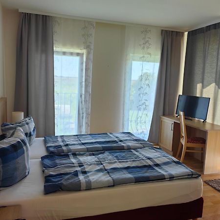 Landhotel Kreien Dış mekan fotoğraf