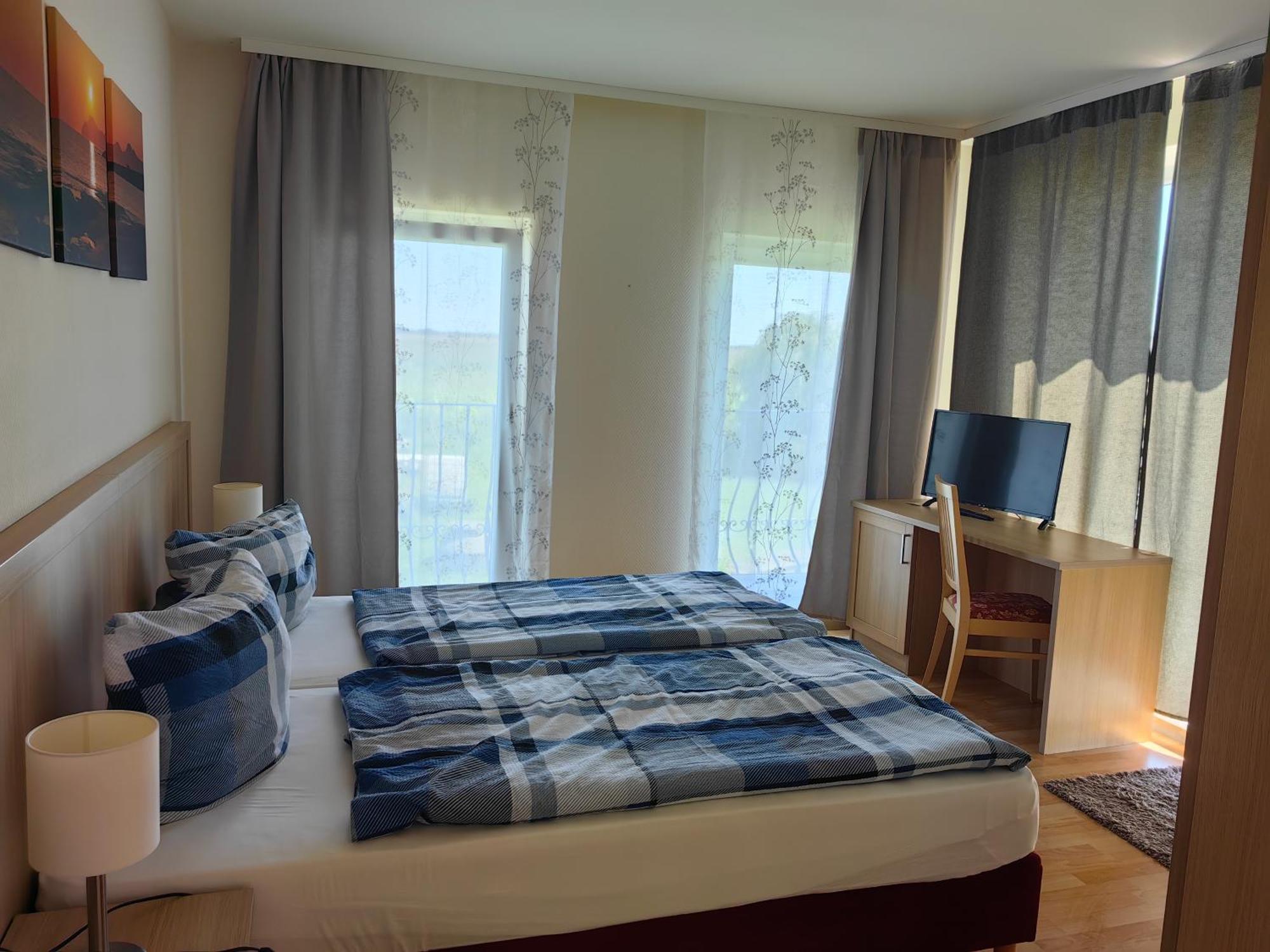 Landhotel Kreien Dış mekan fotoğraf